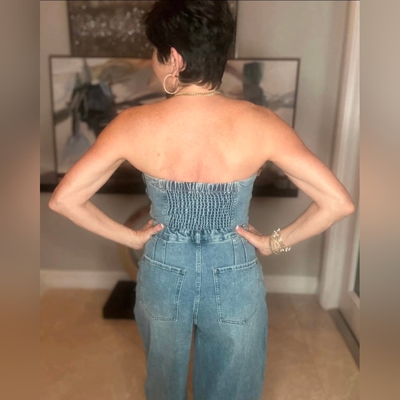 NWT $85  Large Strapless Denim Barrel Leg Jumpsuit ee:some - Picture 4 of 9